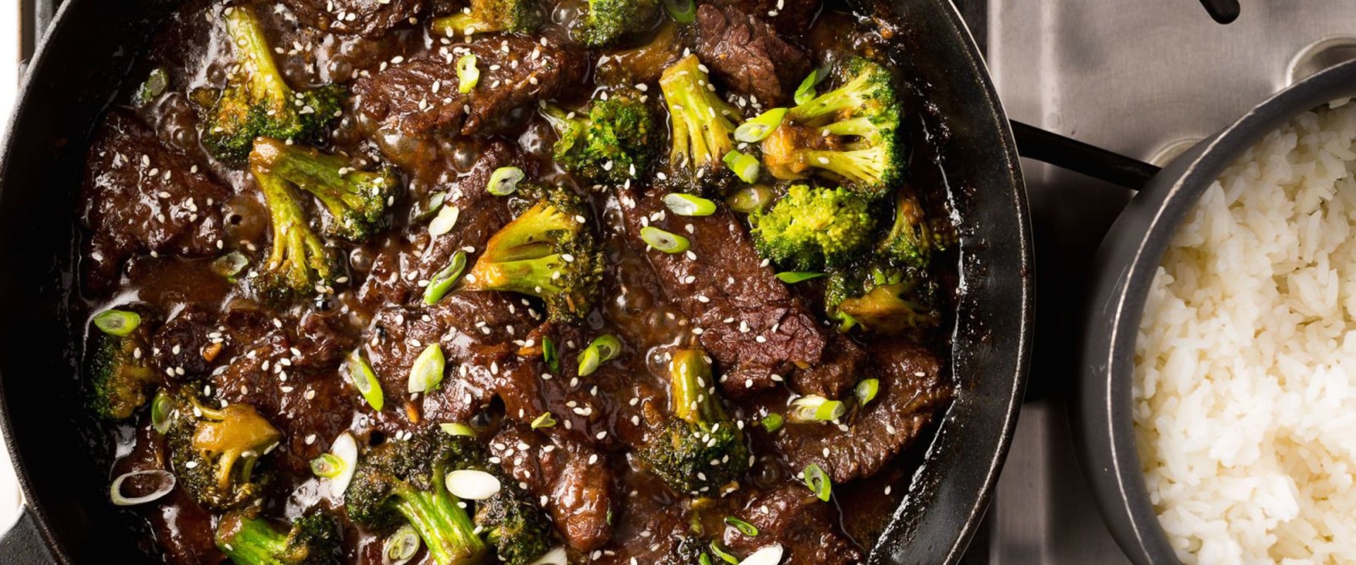Beef and Broccoli Stir Fry: A Delicious and Easy Recipe to Add to Your Chinese Cooking Repertoire